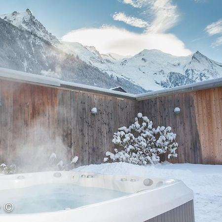 Apartment Au Bon Coin - Luxury Chamonix Hidden Haven, Mont Blanc View, Hot Tub And Garden Exterior photo